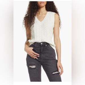 Cable knit sweater vest NWOT